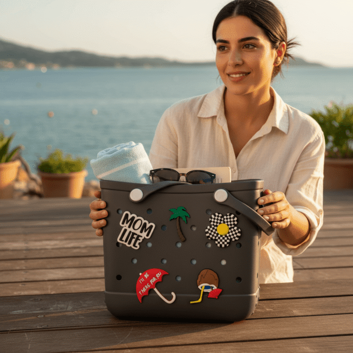 Crocs-Style Tote Bag with Charms – Black (3)